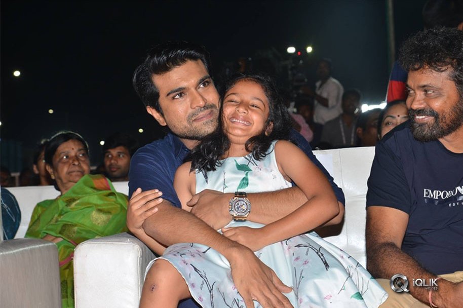 Rangasthalam-Movie-Pre-Release-Event-Photos